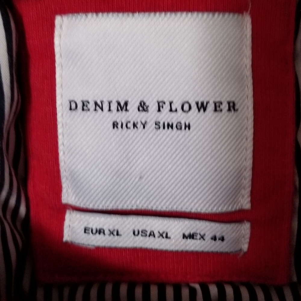 Red crew neck